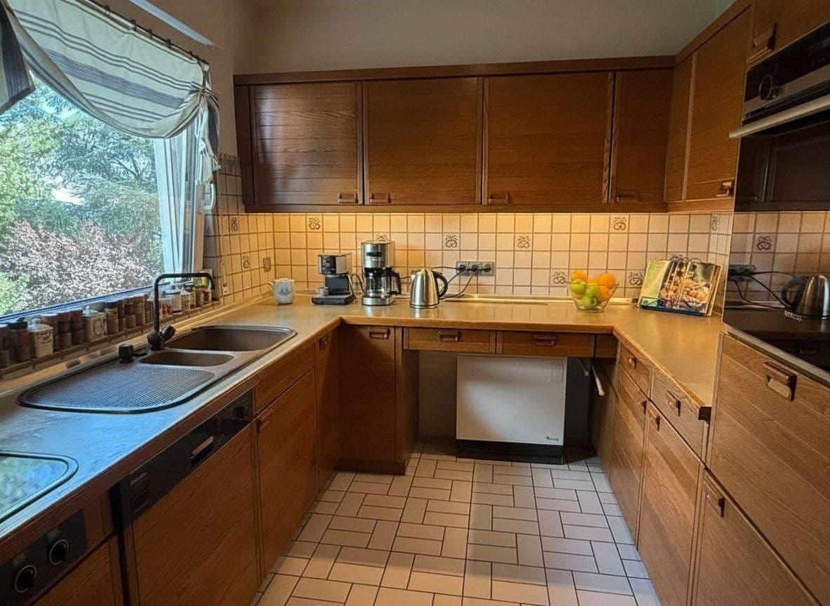 Prodej bytu 6+1 140 m², Rheinheldestraße 12, Neuwied, Porýní-Falc Prodej bytu 6+1 140 m², Rheinheldestraße 12, Neuwied, Porýní-Falc