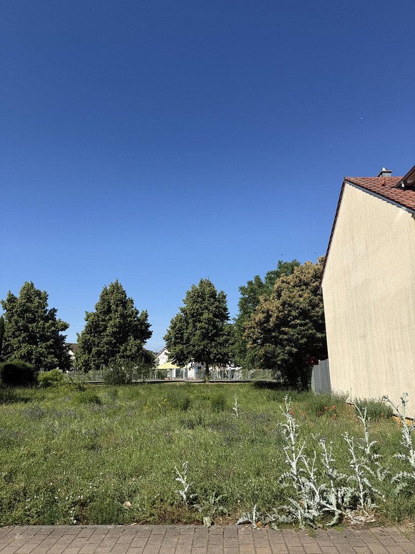 Prodej pozemku 363 m², St. Leon-Rot, Bádensko-Württembersko Prodej pozemku 363 m², St. Leon-Rot, Bádensko-Württembersko