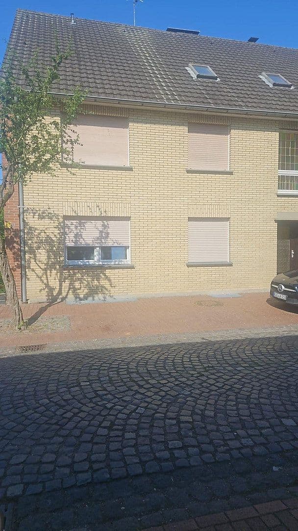 Pronájem bytu 3+1 89 m², Herrenstraße 32, Sonsbeck, Severní Porýní-Vestfálsko Pronájem bytu 3+1 89 m², Herrenstraße 32, Sonsbeck, Severní Porýní-Vestfálsko
