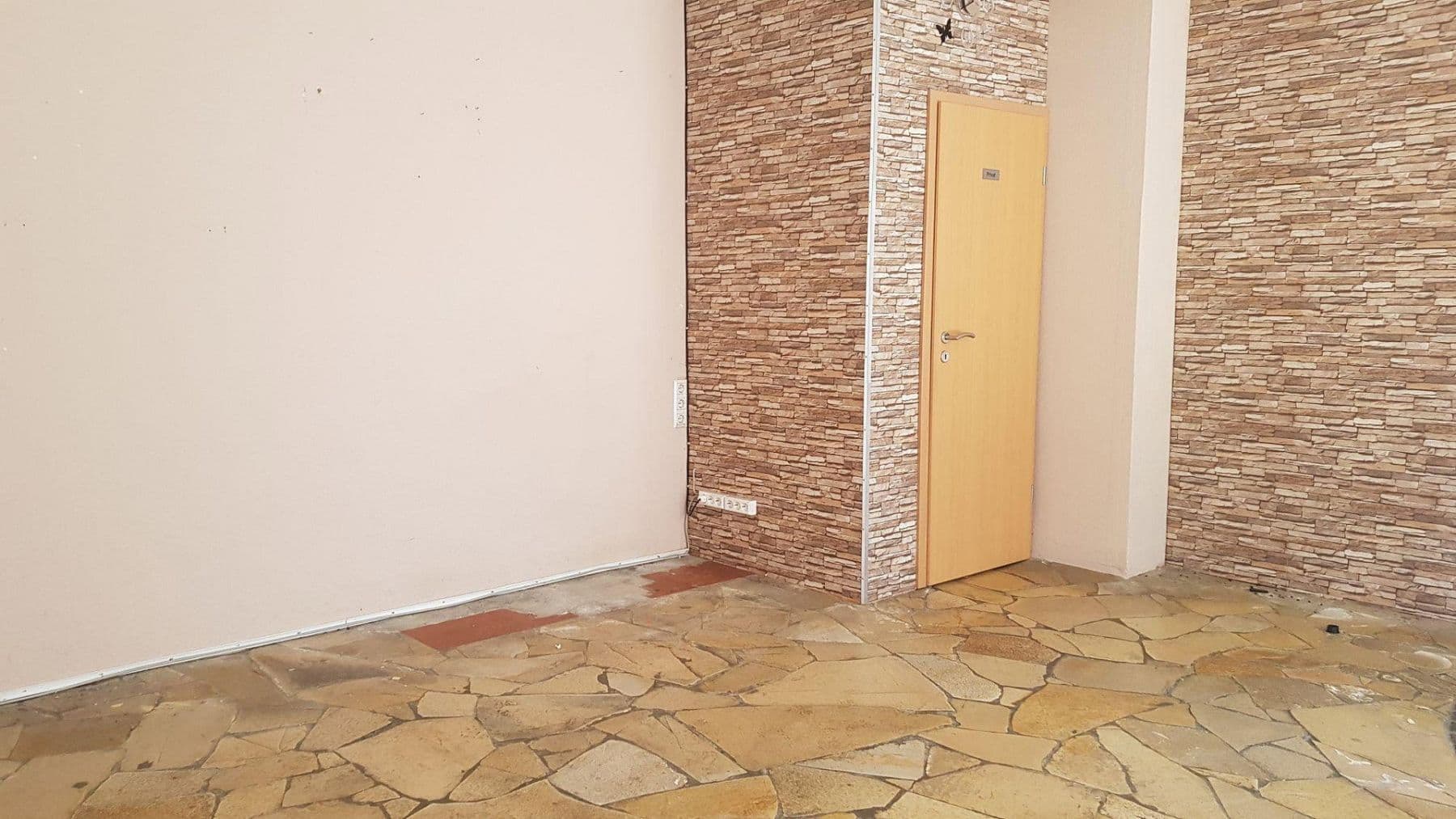 Pronájem nebytového prostoru 110 m², Radolfzell am Bodensee, Bádensko-Württembersko Pronájem nebytového prostoru 110 m², Radolfzell am Bodensee, Bádensko-Württembersko