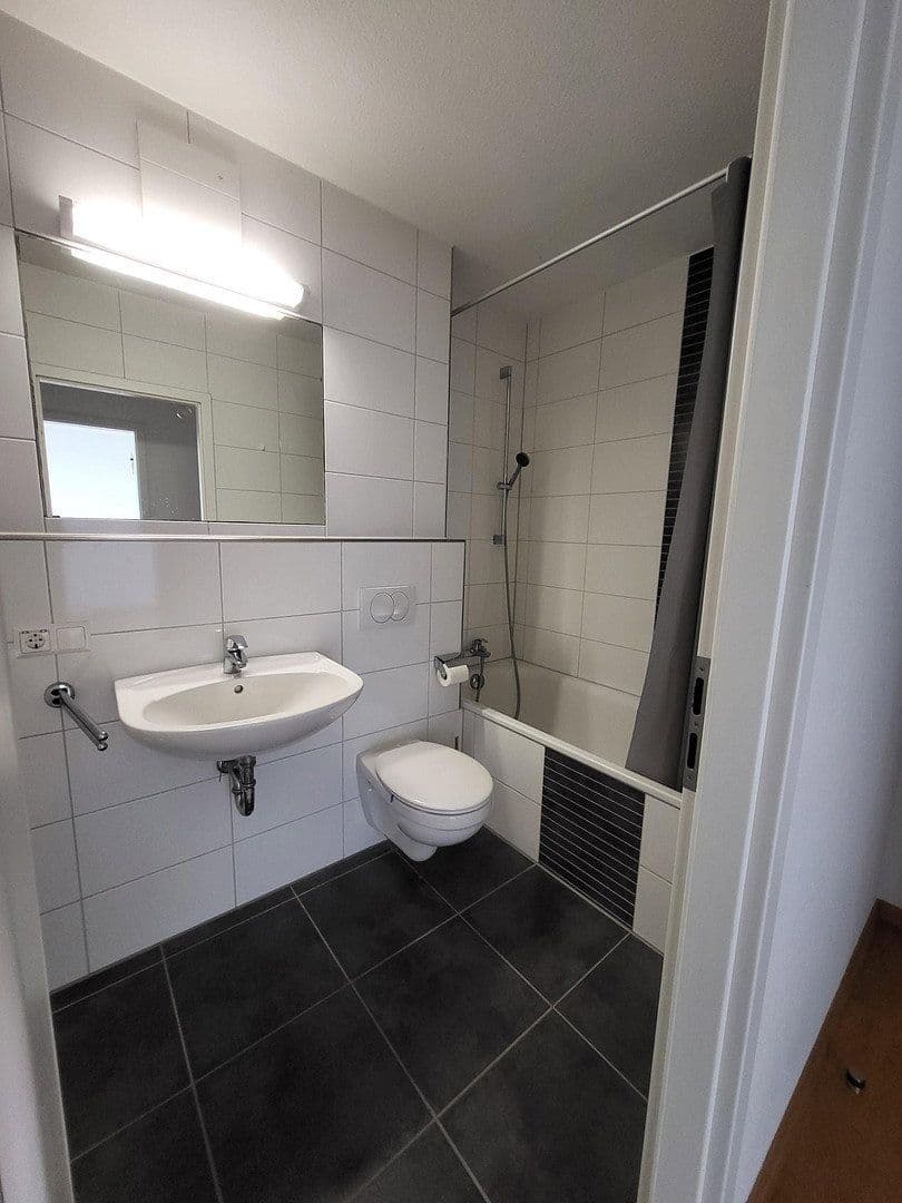 Pronájem bytu 2+1 40 m², Darmstadt, Hessen Pronájem bytu 2+1 40 m², Darmstadt, Hessen