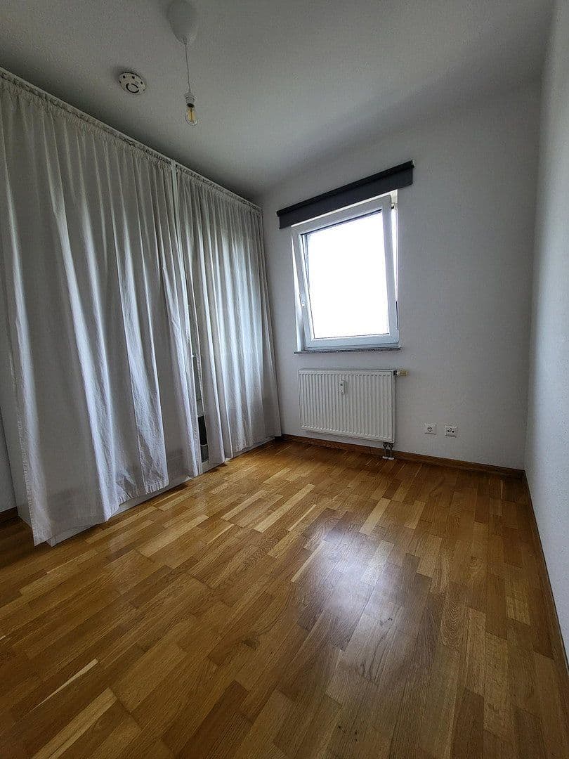 Pronájem bytu 2+1 40 m², Darmstadt, Hessen Pronájem bytu 2+1 40 m², Darmstadt, Hessen