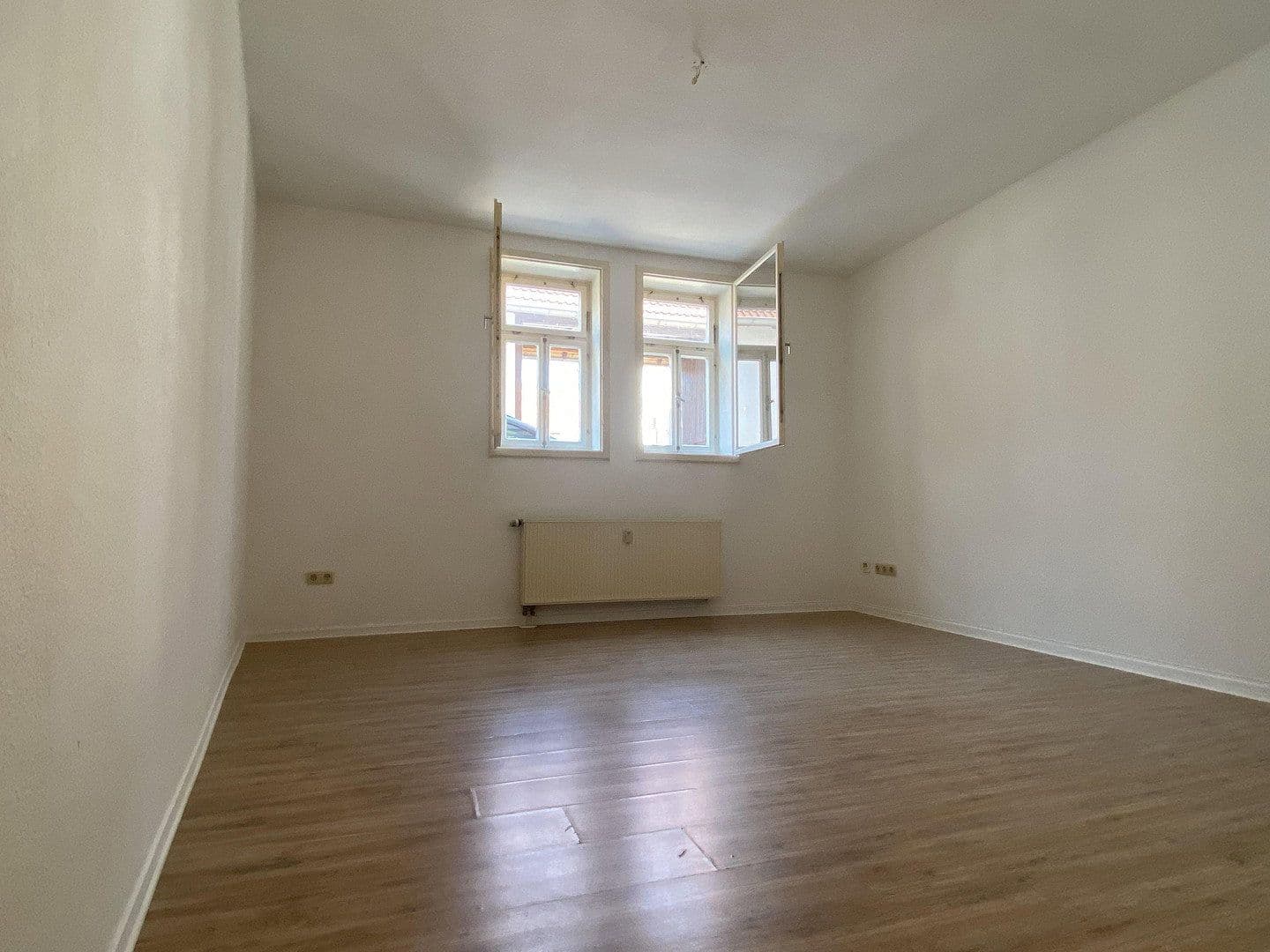 Pronájem bytu 1+1 27 m², Rathausstraße 7, Hofheim am Taunus, Hessen Pronájem bytu 1+1 27 m², Rathausstraße 7, Hofheim am Taunus, Hessen
