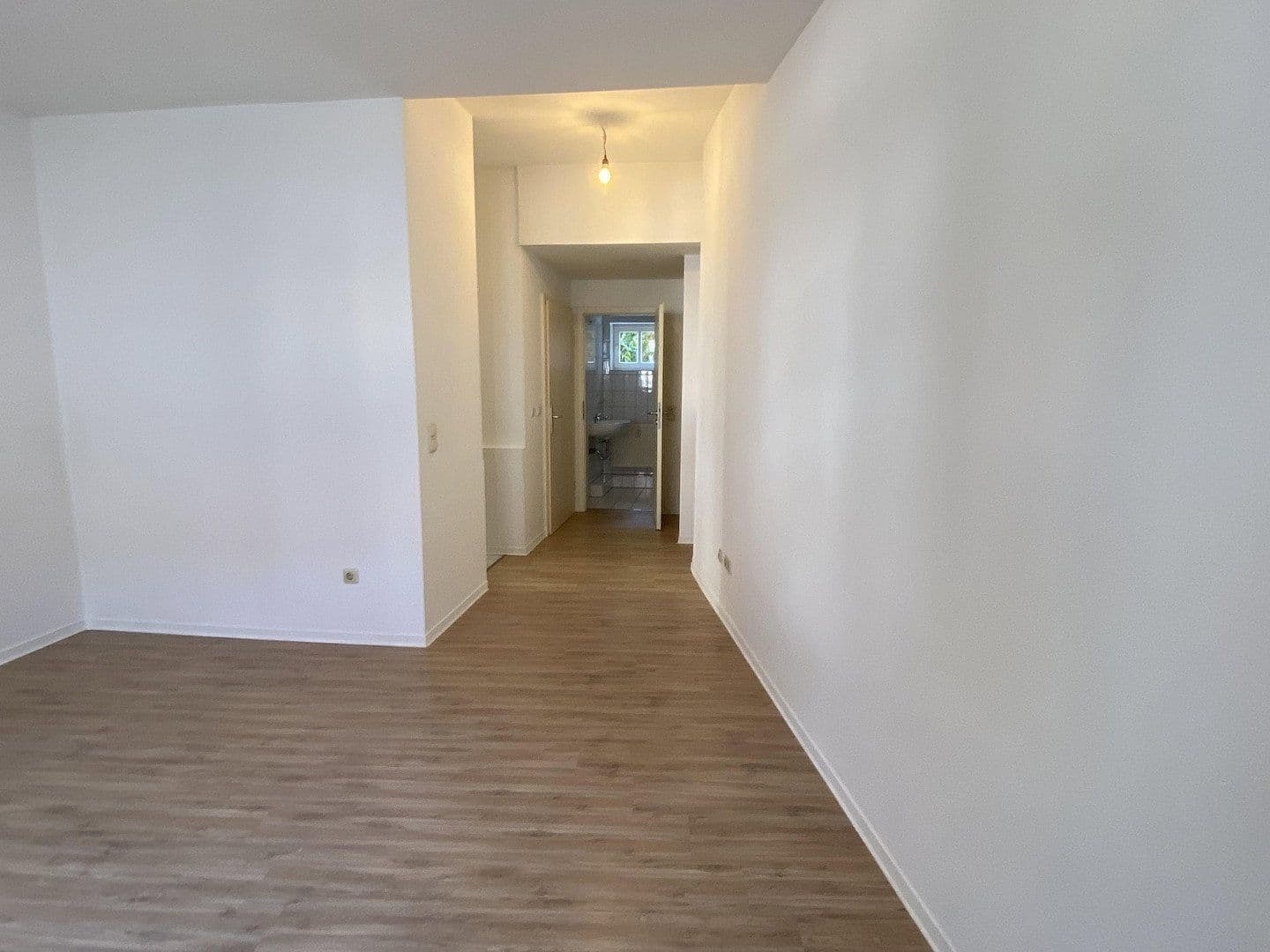 Pronájem bytu 1+1 27 m², Rathausstraße 7, Hofheim am Taunus, Hessen Pronájem bytu 1+1 27 m², Rathausstraße 7, Hofheim am Taunus, Hessen