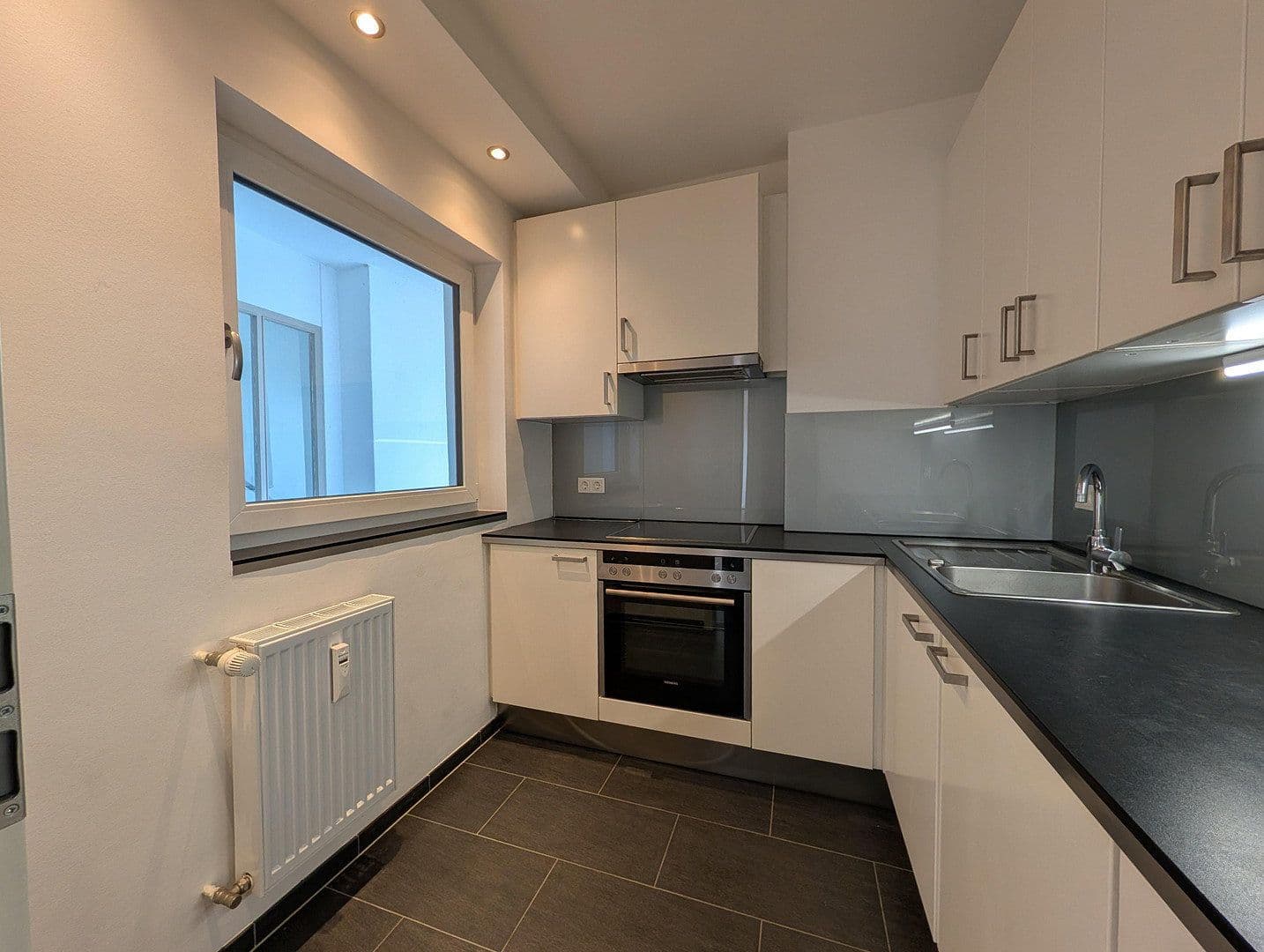 Pronájem bytu 2+1 52 m², Bei der Hopfenkarre 28, Hamburg, Hamburg Pronájem bytu 2+1 52 m², Bei der Hopfenkarre 28, Hamburg, Hamburg