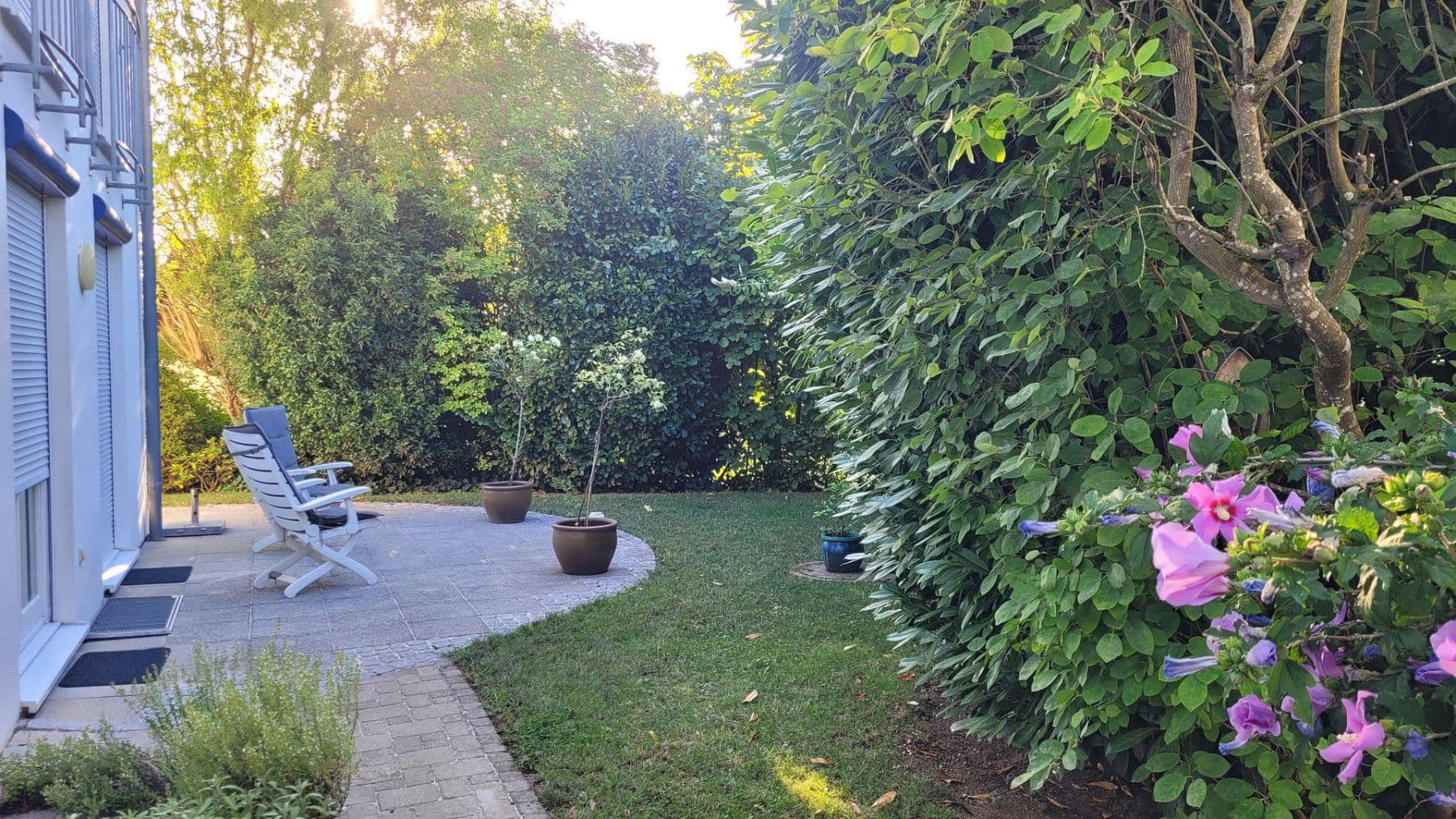 Prodej domu 224 m², pozemek 568 m², Jestetten, Bádensko-Württembersko Prodej domu 224 m², pozemek 568 m², Jestetten, Bádensko-Württembersko