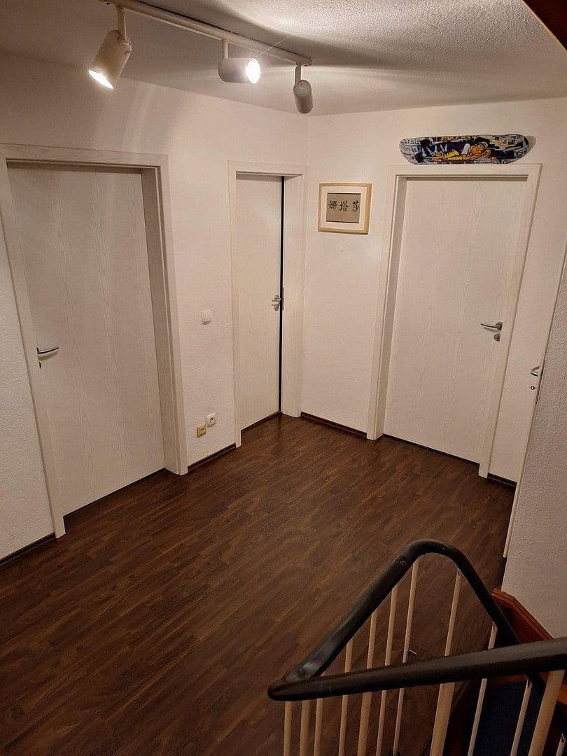 Prodej domu 170 m², pozemek 290 m², Hartensteinerstrasse 6, Nürnberg, Bavorsko Prodej domu 170 m², pozemek 290 m², Hartensteinerstrasse 6, Nürnberg, Bavorsko