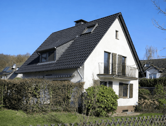 Prodej domu 142 m², pozemek 862 m², Odenthal, Severní Porýní-Vestfálsko Prodej domu 142 m², pozemek 862 m², Odenthal, Severní Porýní-Vestfálsko