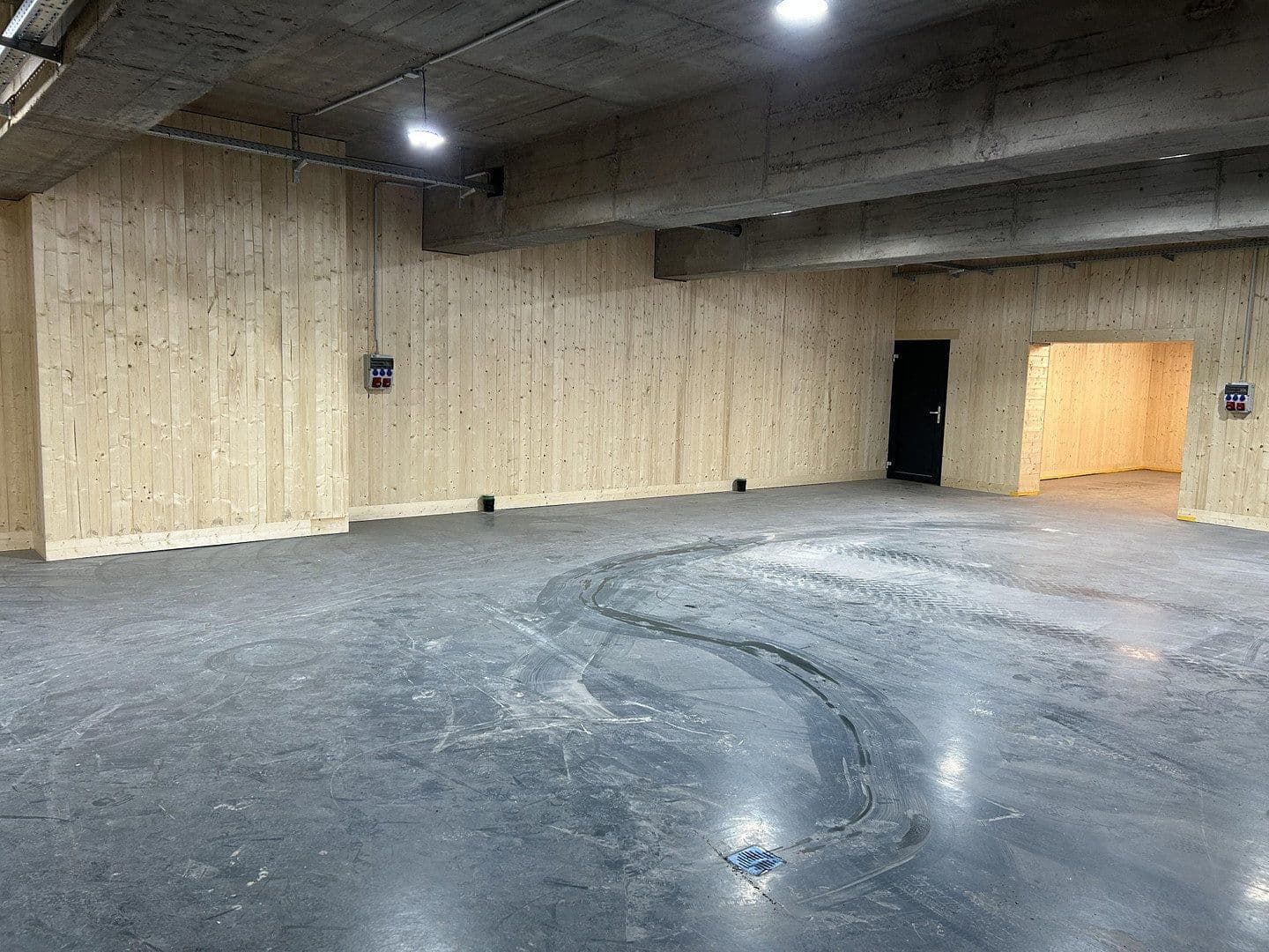 Prodej nebytového prostoru 330 m², Schöllkrippen, Bavorsko Prodej nebytového prostoru 330 m², Schöllkrippen, Bavorsko
