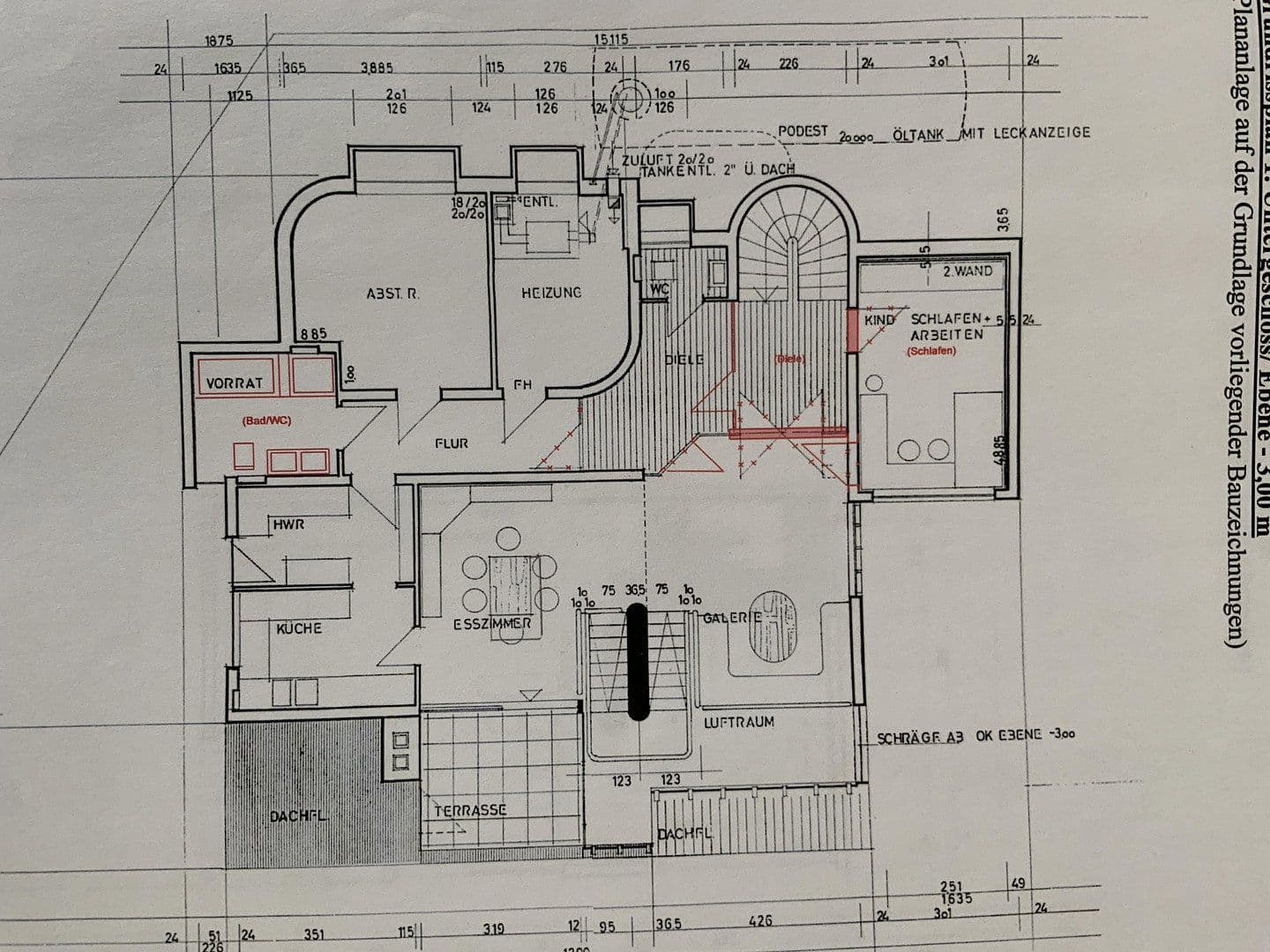 Prodej domu 350 m², pozemek 766 m², Kickelsberg 17, Bad Camberg, Hessen Prodej domu 350 m², pozemek 766 m², Kickelsberg 17, Bad Camberg, Hessen