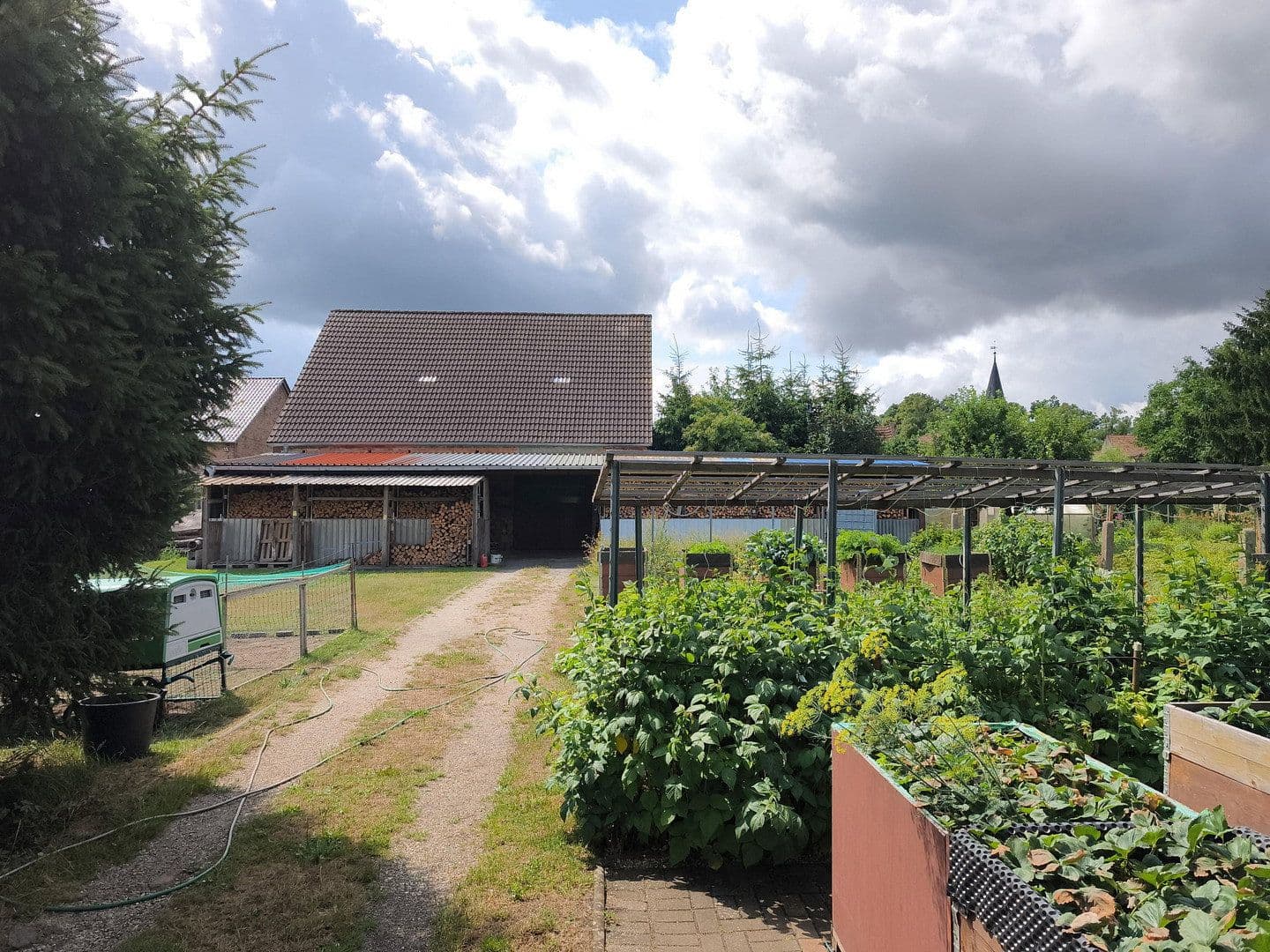 Prodej domu 245 m², pozemek 5.340 m², Schönewalde, Braniborsko Prodej domu 245 m², pozemek 5.340 m², Schönewalde, Braniborsko