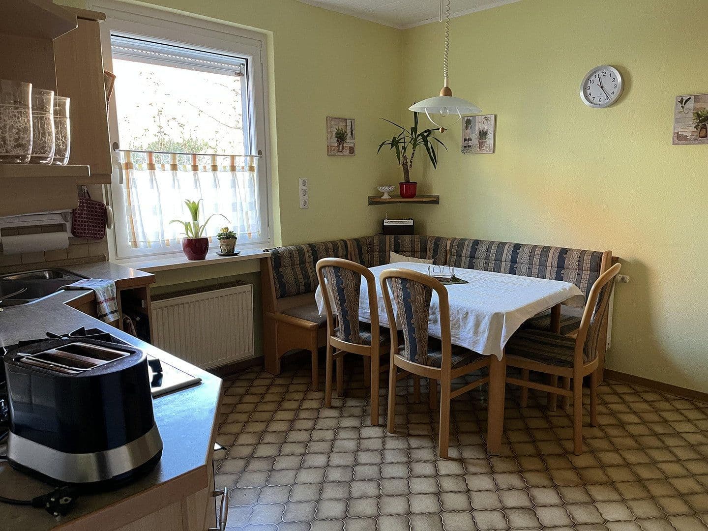 Prodej domu 180 m², pozemek 480 m², Schweinfurt, Bavorsko Prodej domu 180 m², pozemek 480 m², Schweinfurt, Bavorsko