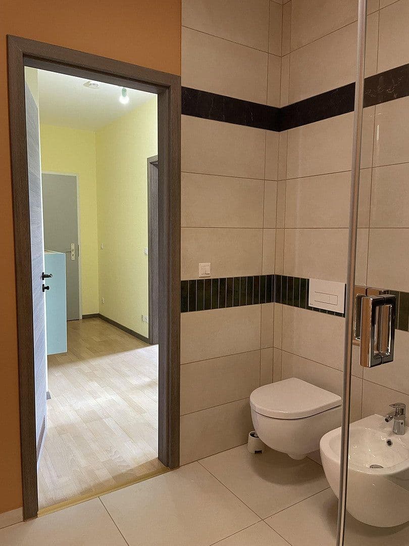 Pronájem bytu 3+1 67 m², Tschudistraße 8, Potsdam, Braniborsko Pronájem bytu 3+1 67 m², Tschudistraße 8, Potsdam, Braniborsko