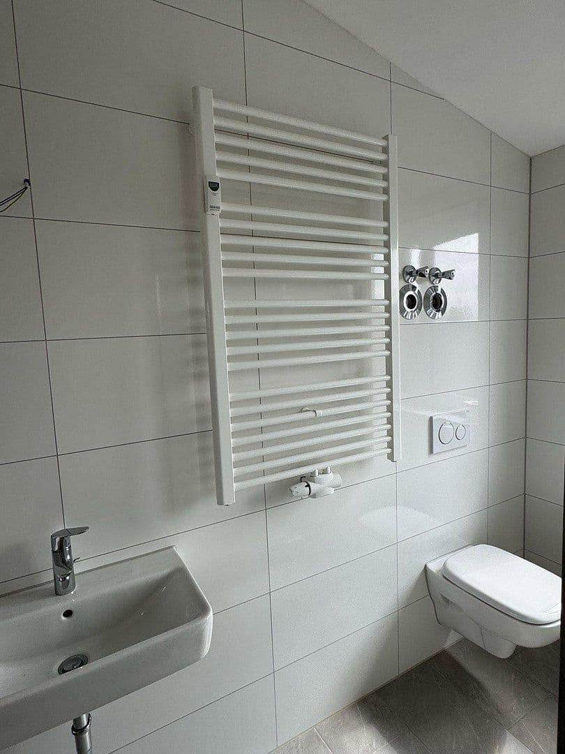 Pronájem bytu 3+1 72 m², Karlsruhe, Bádensko-Württembersko Pronájem bytu 3+1 72 m², Karlsruhe, Bádensko-Württembersko