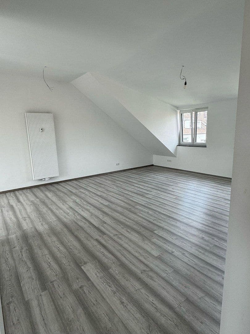 Pronájem bytu 3+1 72 m², Karlsruhe, Bádensko-Württembersko Pronájem bytu 3+1 72 m², Karlsruhe, Bádensko-Württembersko
