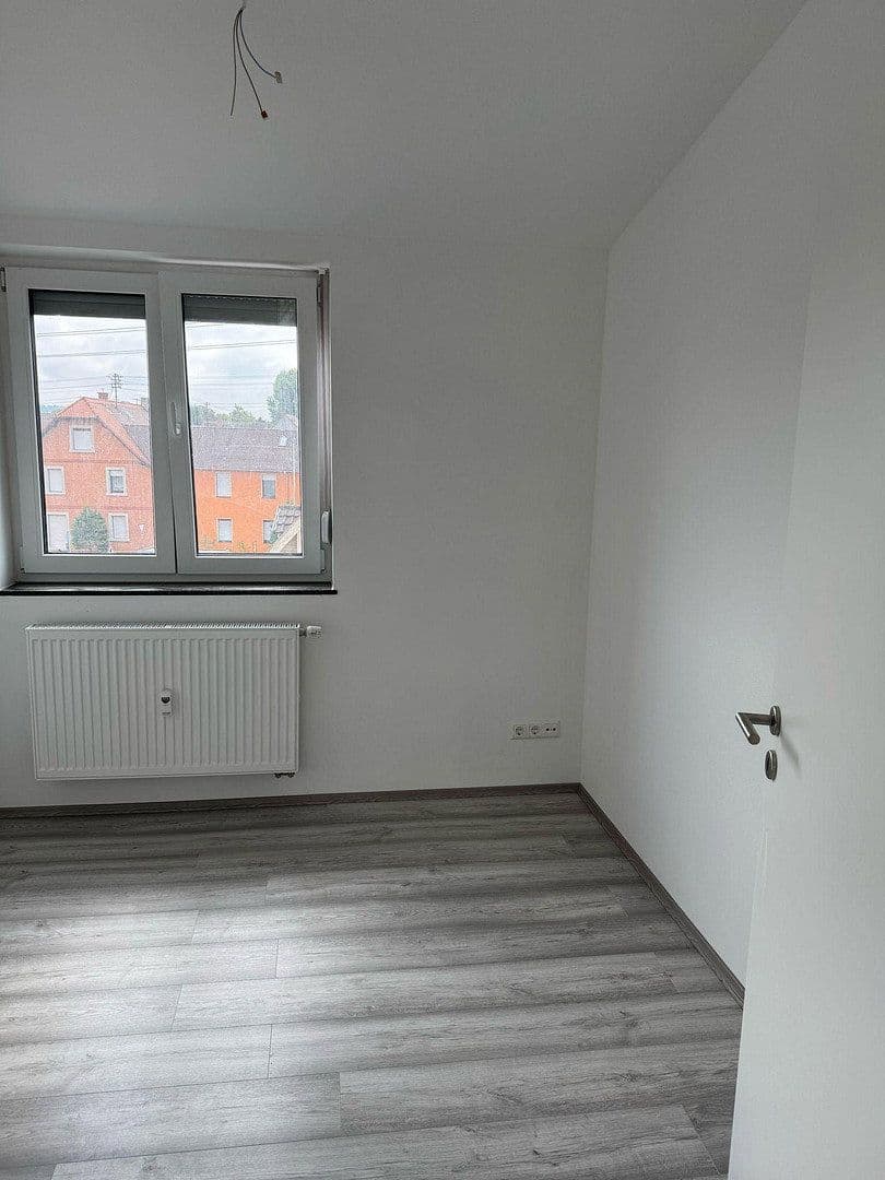 Pronájem bytu 3+1 72 m², Karlsruhe, Bádensko-Württembersko Pronájem bytu 3+1 72 m², Karlsruhe, Bádensko-Württembersko