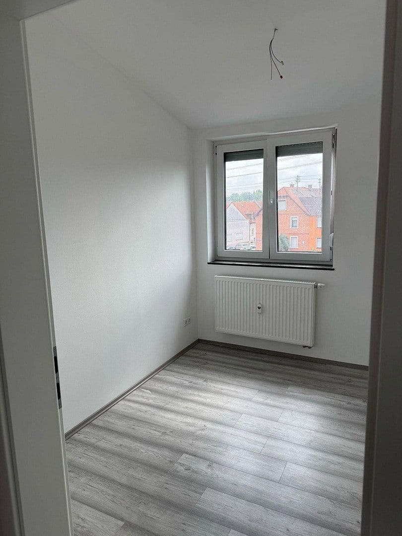 Pronájem bytu 3+1 72 m², Karlsruhe, Bádensko-Württembersko Pronájem bytu 3+1 72 m², Karlsruhe, Bádensko-Württembersko