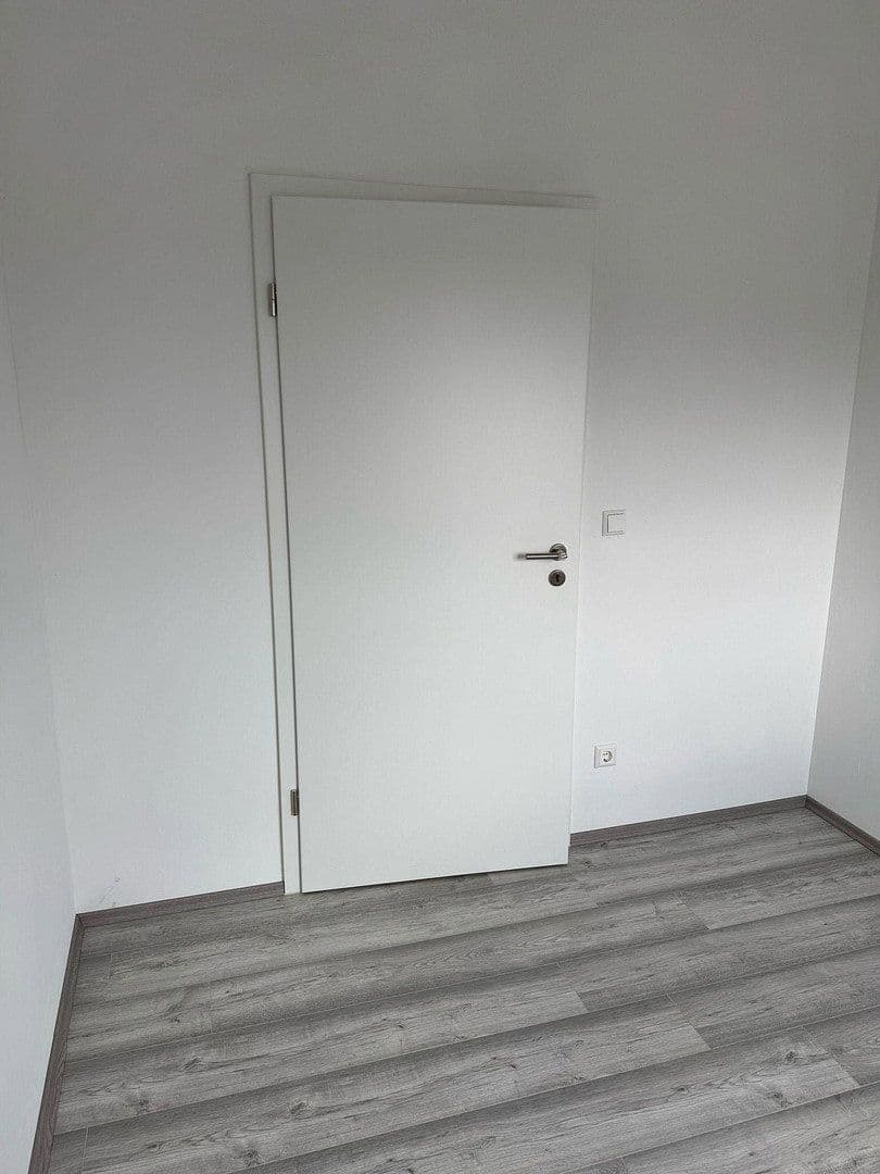 Pronájem bytu 3+1 72 m², Karlsruhe, Bádensko-Württembersko Pronájem bytu 3+1 72 m², Karlsruhe, Bádensko-Württembersko
