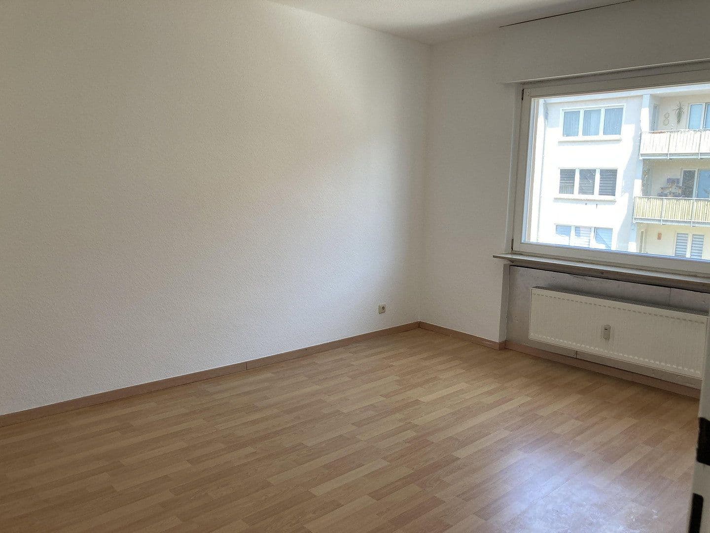Pronájem bytu 3+1 74 m², Hanau, Hessen Pronájem bytu 3+1 74 m², Hanau, Hessen