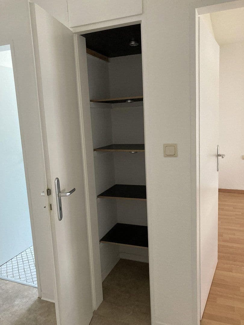 Pronájem bytu 3+1 74 m², Hanau, Hessen Pronájem bytu 3+1 74 m², Hanau, Hessen
