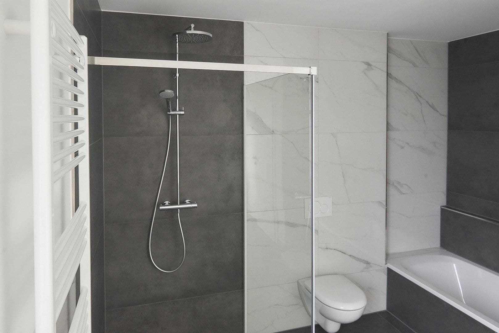 Pronájem domu 145 m², pozemek 269 m², Feucht, Bavorsko Pronájem domu 145 m², pozemek 269 m², Feucht, Bavorsko