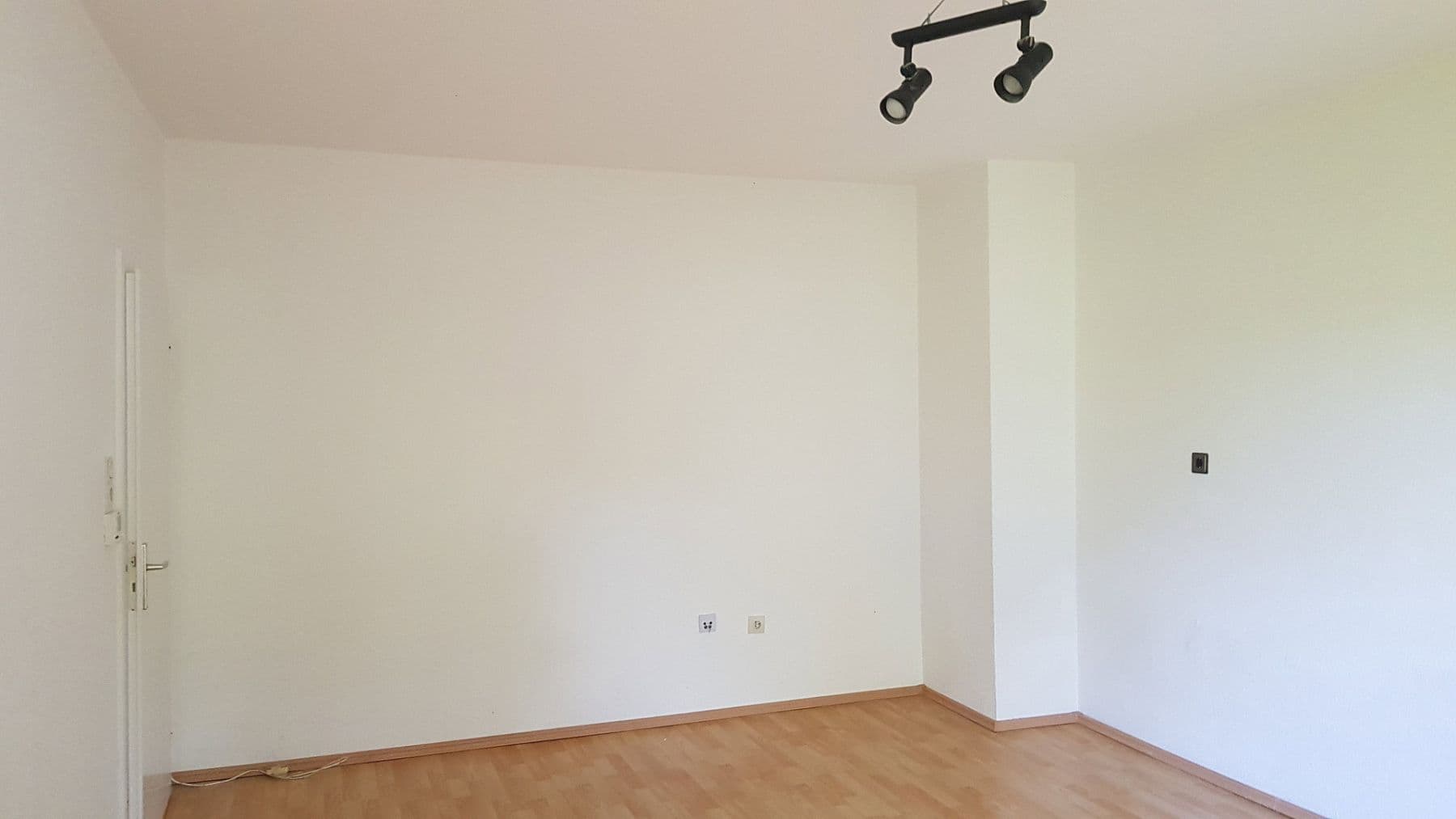 Pronájem bytu 1+1 43 m², Wuppertal, Severní Porýní-Vestfálsko Pronájem bytu 1+1 43 m², Wuppertal, Severní Porýní-Vestfálsko