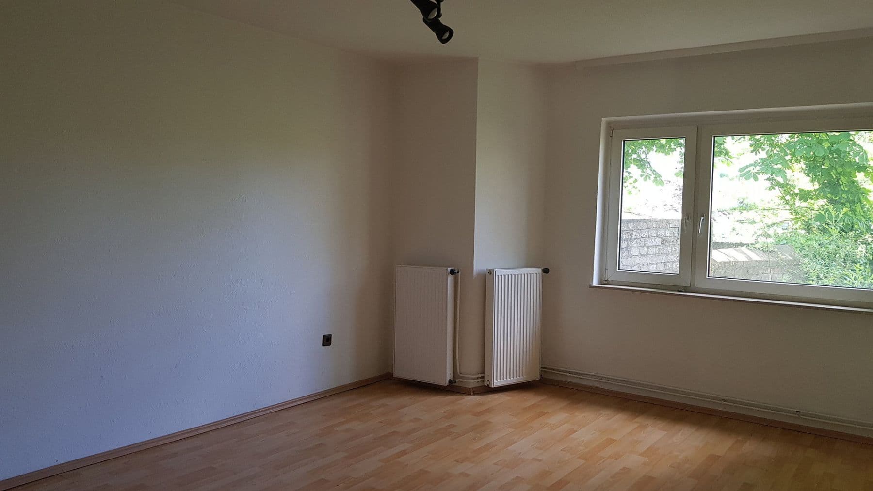 Pronájem bytu 1+1 43 m², Wuppertal, Severní Porýní-Vestfálsko Pronájem bytu 1+1 43 m², Wuppertal, Severní Porýní-Vestfálsko