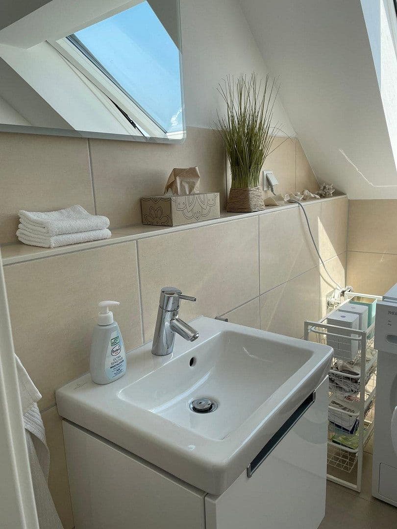 Pronájem bytu 3+1 91 m², Langenselbold, Hessen Pronájem bytu 3+1 91 m², Langenselbold, Hessen