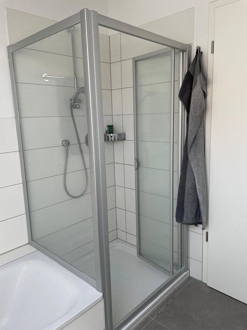 Pronájem bytu 3+1 91 m², Langenselbold, Hessen Pronájem bytu 3+1 91 m², Langenselbold, Hessen