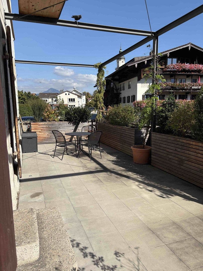 Pronájem bytu 2+1 114 m², Dorfstraße, Kiefersfelden, Bavorsko Pronájem bytu 2+1 114 m², Dorfstraße, Kiefersfelden, Bavorsko
