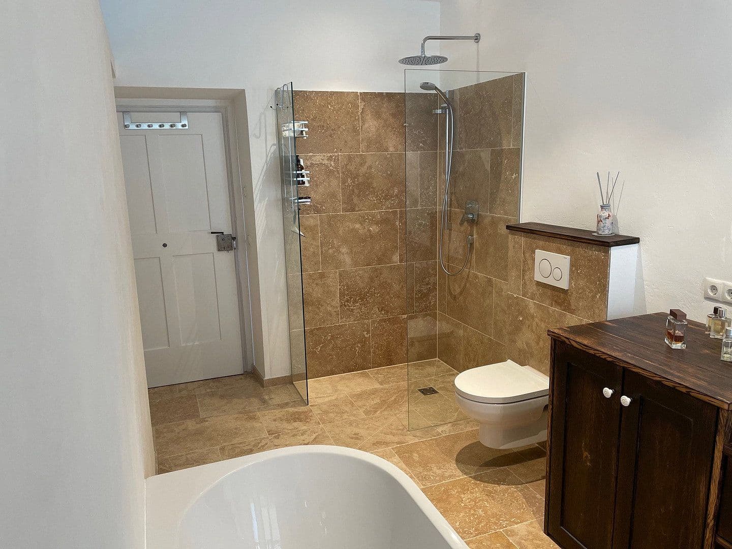 Pronájem bytu 2+1 114 m², Dorfstraße 5, Kiefersfelden, Bavorsko Pronájem bytu 2+1 114 m², Dorfstraße 5, Kiefersfelden, Bavorsko
