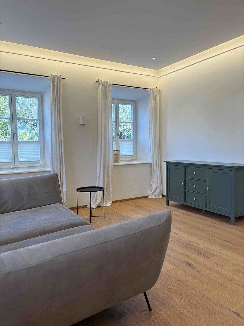 Pronájem bytu 2+1 114 m², Dorfstraße, Kiefersfelden, Bavorsko Pronájem bytu 2+1 114 m², Dorfstraße, Kiefersfelden, Bavorsko