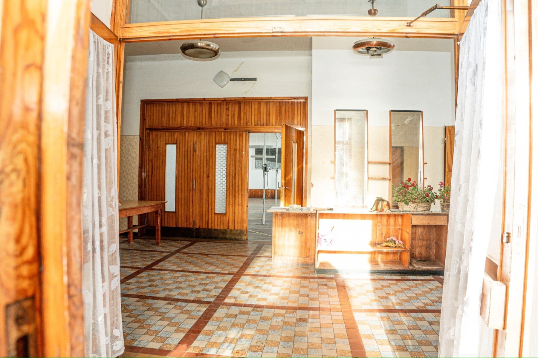 Pronájem nebytového prostoru 247 m², Hradešice, Plzeňský kraj Pronájem nebytového prostoru 247 m², Hradešice, Plzeňský kraj