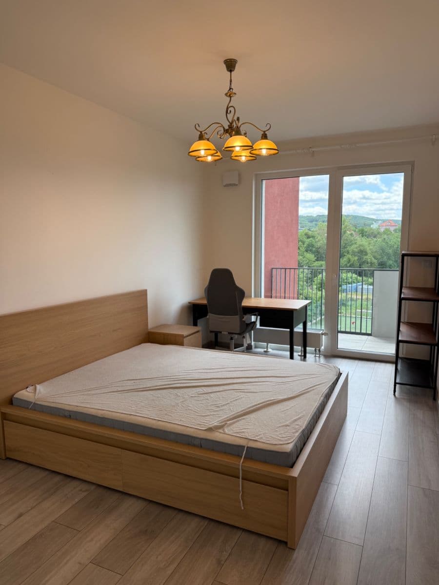 Pronájem bytu 2+kk 50 m², Zlochova, Praha, Praha Pronájem bytu 2+kk 50 m², Zlochova, Praha, Praha