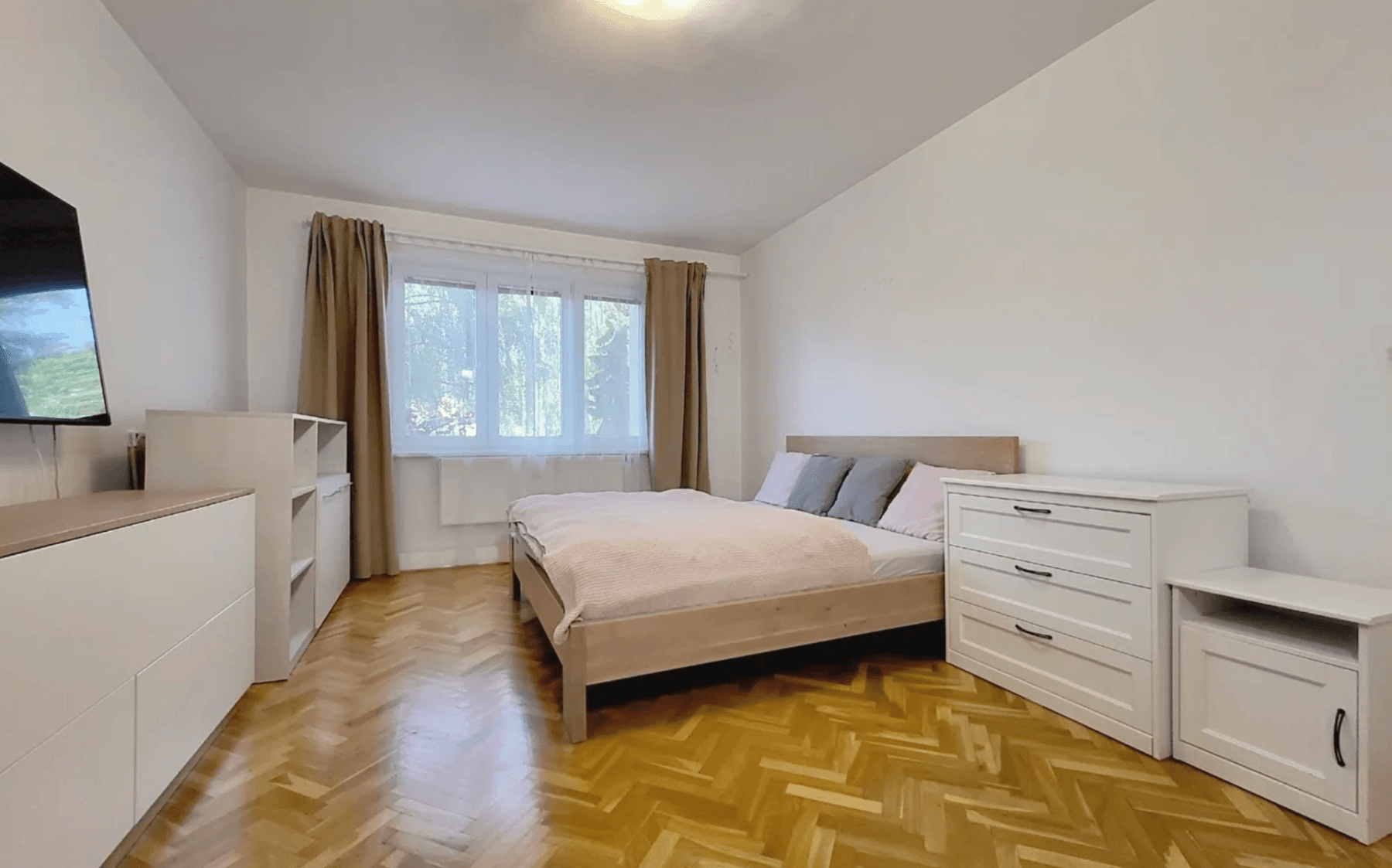 Pronájem bytu 3+kk 102 m², Školní, Kuřim, Jihomoravský kraj Pronájem bytu 3+kk 102 m², Školní, Kuřim, Jihomoravský kraj