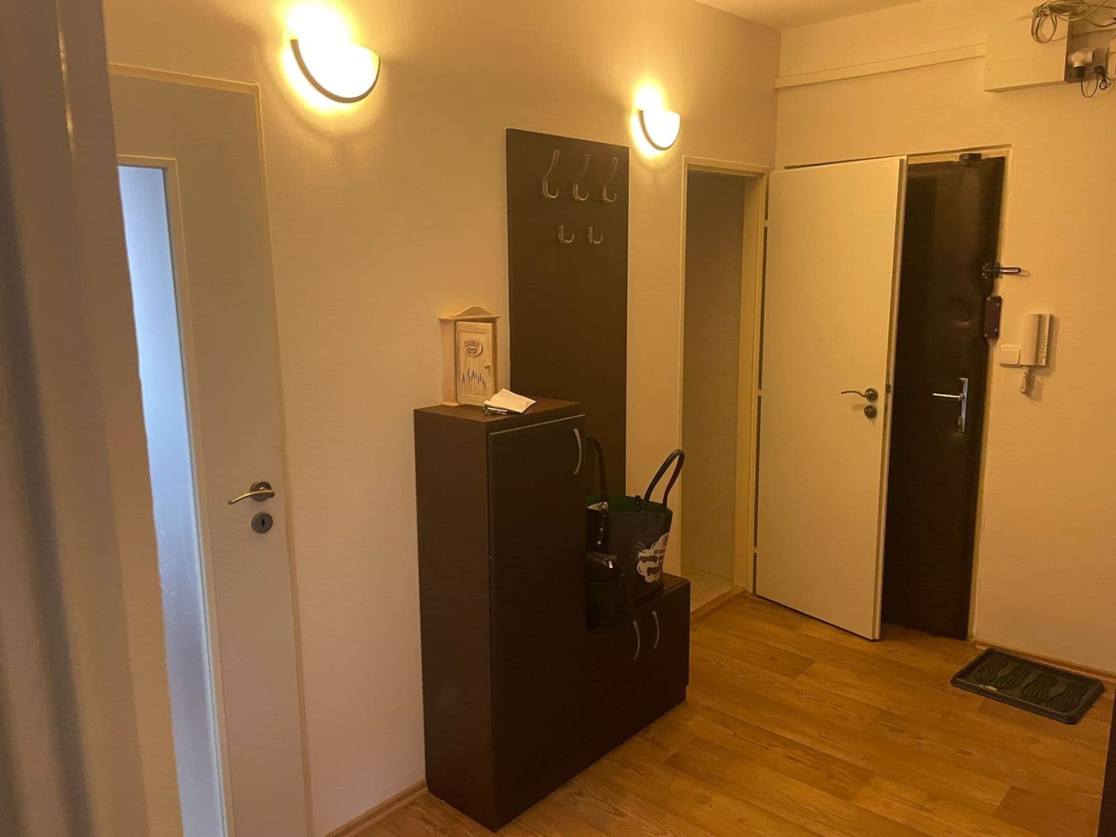Pronájem bytu 3+1 73 m², Jasanová, Brno, Jihomoravský kraj Pronájem bytu 3+1 73 m², Jasanová, Brno, Jihomoravský kraj