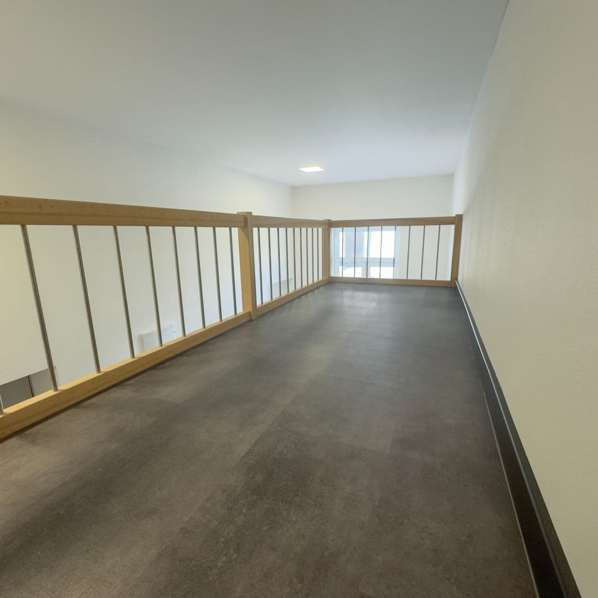 Prodej bytu 2+kk 41 m², Nákladní, Opava, Moravskoslezský kraj Prodej bytu 2+kk 41 m², Nákladní, Opava, Moravskoslezský kraj