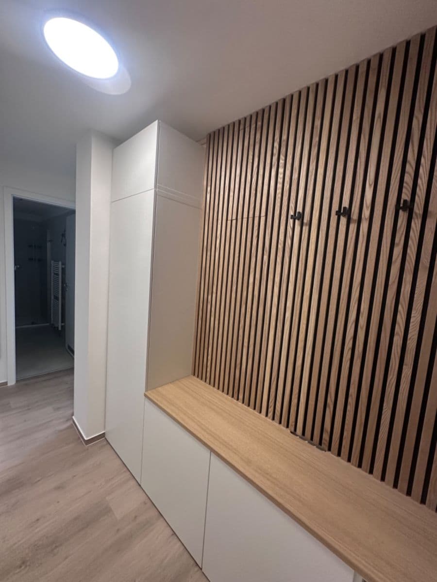 Pronájem bytu 2+kk 40 m², Jižní náměstí, Brno, Jihomoravský kraj Pronájem bytu 2+kk 40 m², Jižní náměstí, Brno, Jihomoravský kraj