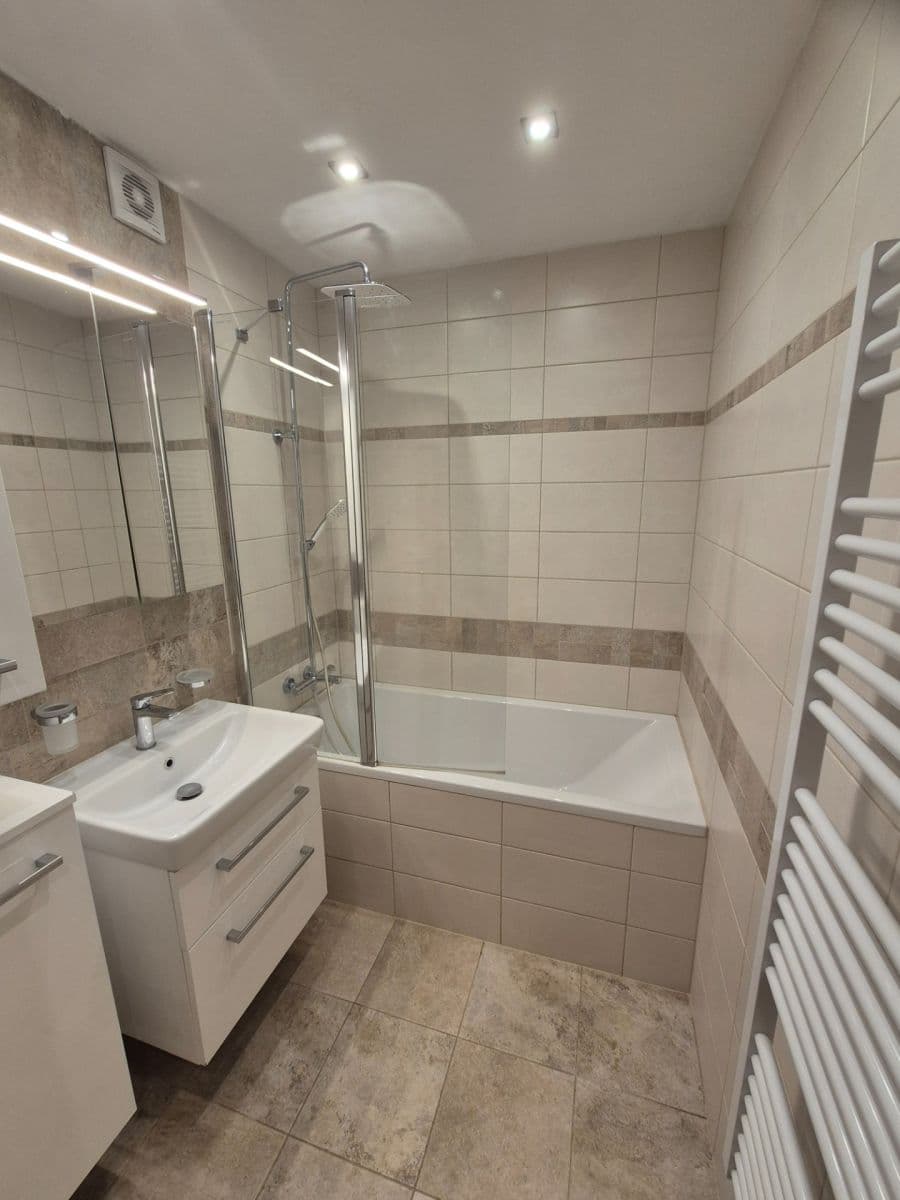 Pronájem bytu 3+kk 69 m², Prosecká, Praha, Praha Pronájem bytu 3+kk 69 m², Prosecká, Praha, Praha