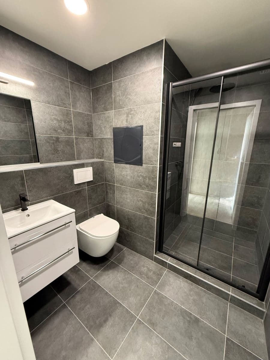 Pronájem bytu 1+1 33 m², Lazecká, Olomouc, Olomoucký kraj Pronájem bytu 1+1 33 m², Lazecká, Olomouc, Olomoucký kraj