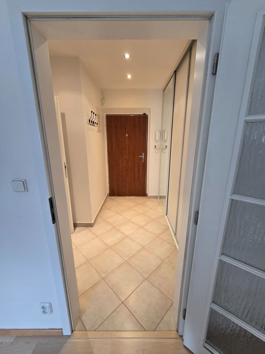 Pronájem bytu 1+kk 33 m², Mikanova, Praha, Praha Pronájem bytu 1+kk 33 m², Mikanova, Praha, Praha