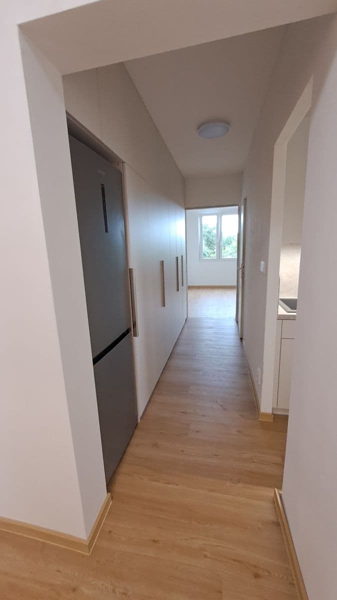 Pronájem bytu 3+1 72 m², Tuklatská, Praha, Praha Pronájem bytu 3+1 72 m², Tuklatská, Praha, Praha