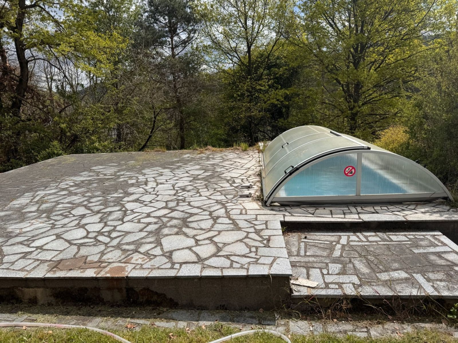 Prodej domu 59 m², pozemek 4.372 m², Zduchovice, Středočeský kraj Prodej domu 59 m², pozemek 4.372 m², Zduchovice, Středočeský kraj