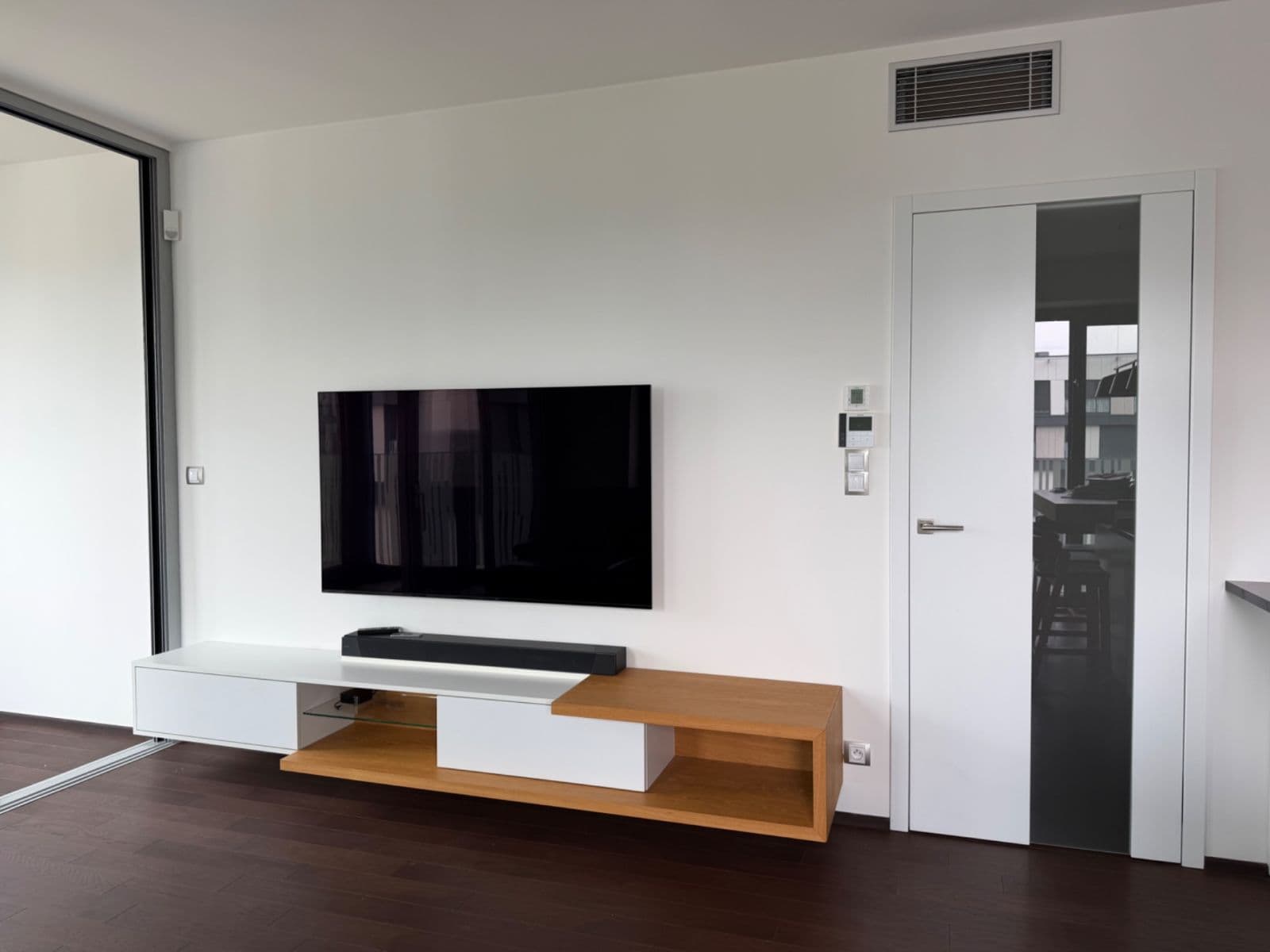Pronájem bytu 3+kk 83 m², Olšanská, Praha, Praha Pronájem bytu 3+kk 83 m², Olšanská, Praha, Praha