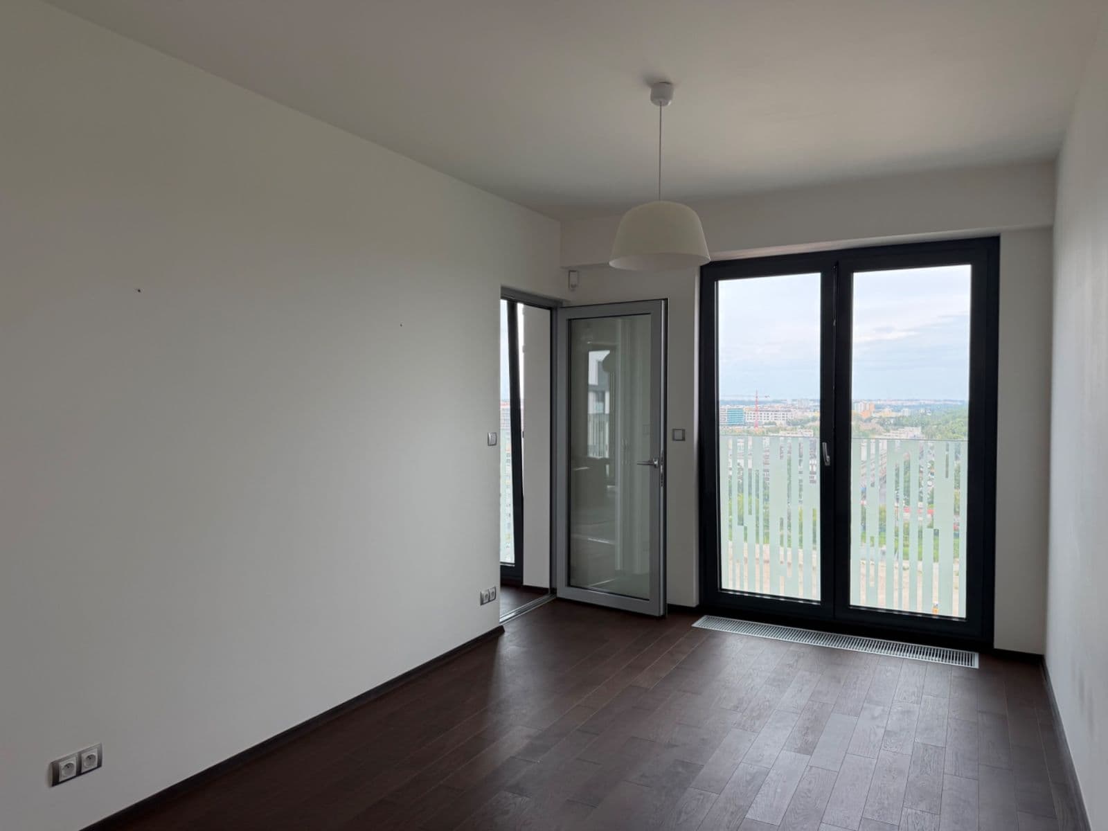 Pronájem bytu 3+kk 83 m², Olšanská, Praha, Praha Pronájem bytu 3+kk 83 m², Olšanská, Praha, Praha