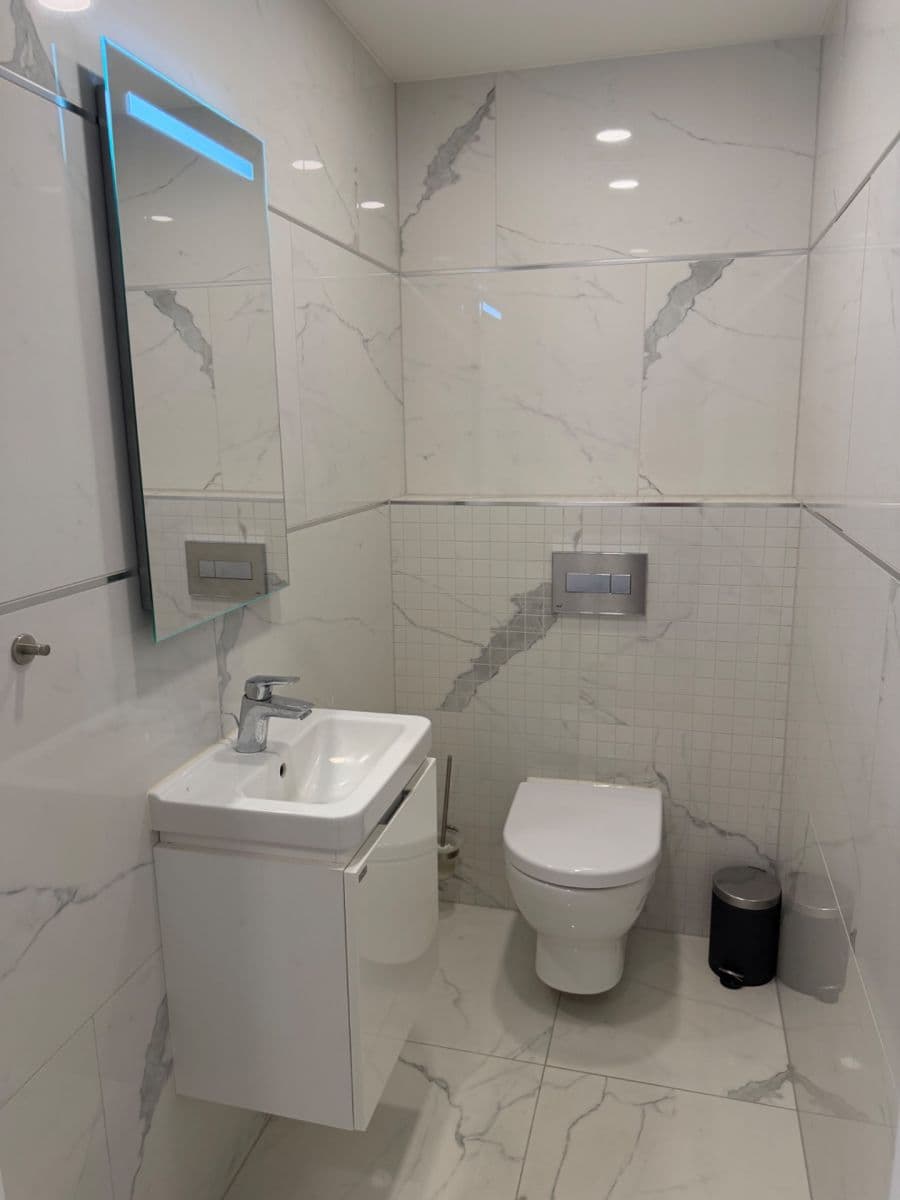 Pronájem bytu 3+kk 83 m², Olšanská, Praha, Praha Pronájem bytu 3+kk 83 m², Olšanská, Praha, Praha