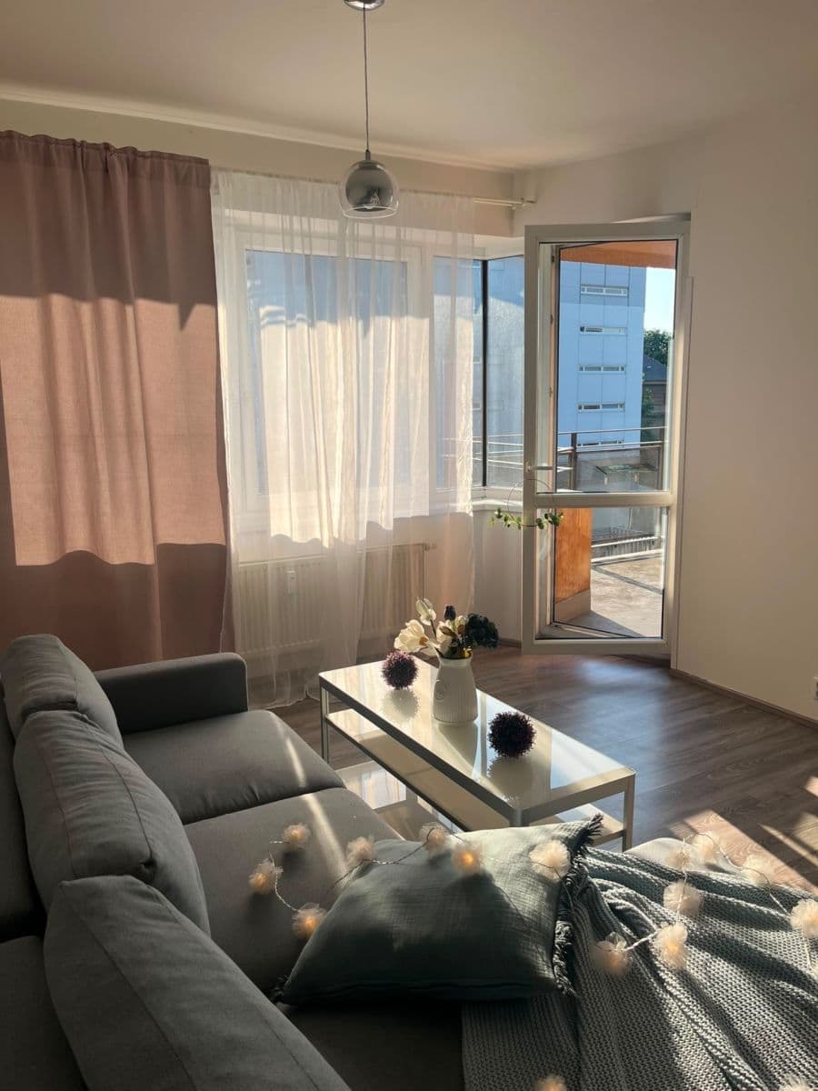 Prodej bytu 3+kk 85 m², Jeronýmova, Liberec, Liberecký kraj Prodej bytu 3+kk 85 m², Jeronýmova, Liberec, Liberecký kraj