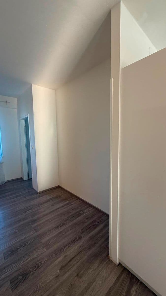 Prodej bytu 3+kk 85 m², Jeronýmova, Liberec, Liberecký kraj Prodej bytu 3+kk 85 m², Jeronýmova, Liberec, Liberecký kraj