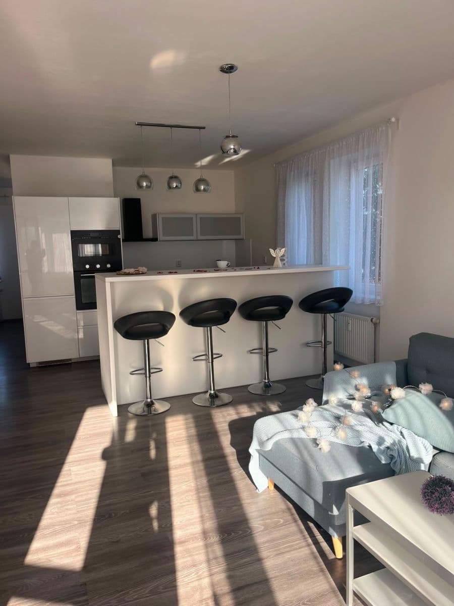 Prodej bytu 3+kk 85 m², Jeronýmova, Liberec, Liberecký kraj Prodej bytu 3+kk 85 m², Jeronýmova, Liberec, Liberecký kraj