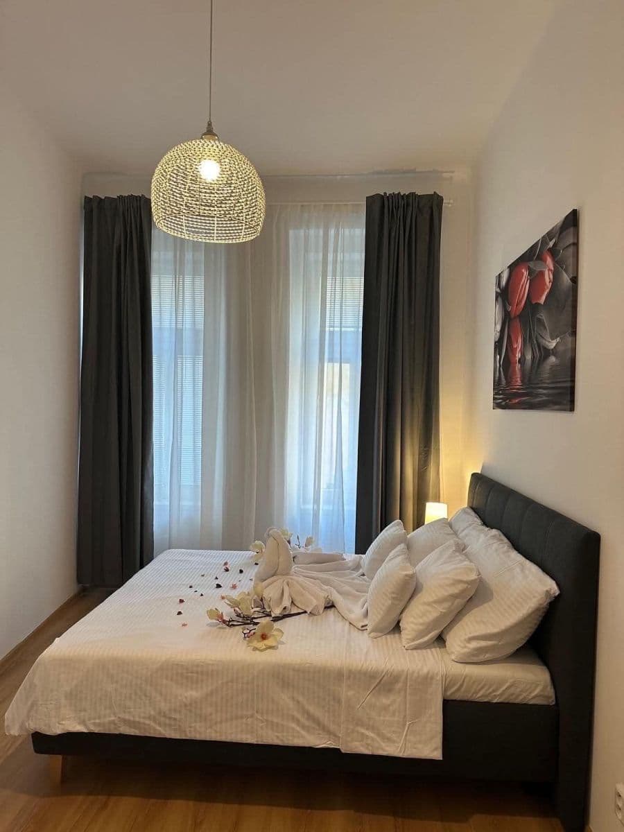 Pronájem bytu 2+kk 45 m², Sokolovská, Praha, Praha Pronájem bytu 2+kk 45 m², Sokolovská, Praha, Praha